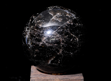 黒水晶（モリオン）径210mm